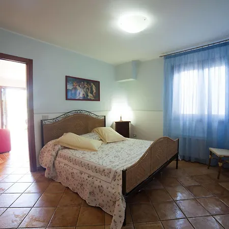 Sauci Villa