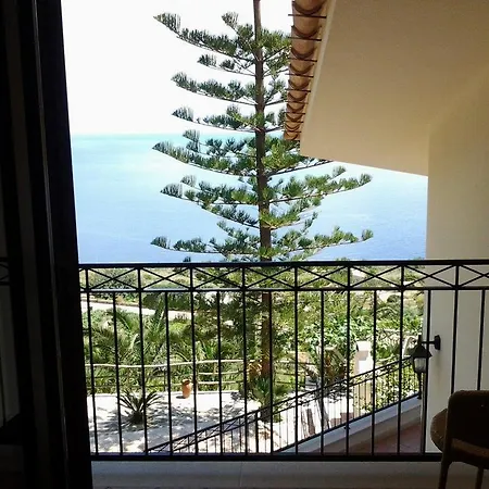 Costa Sauci